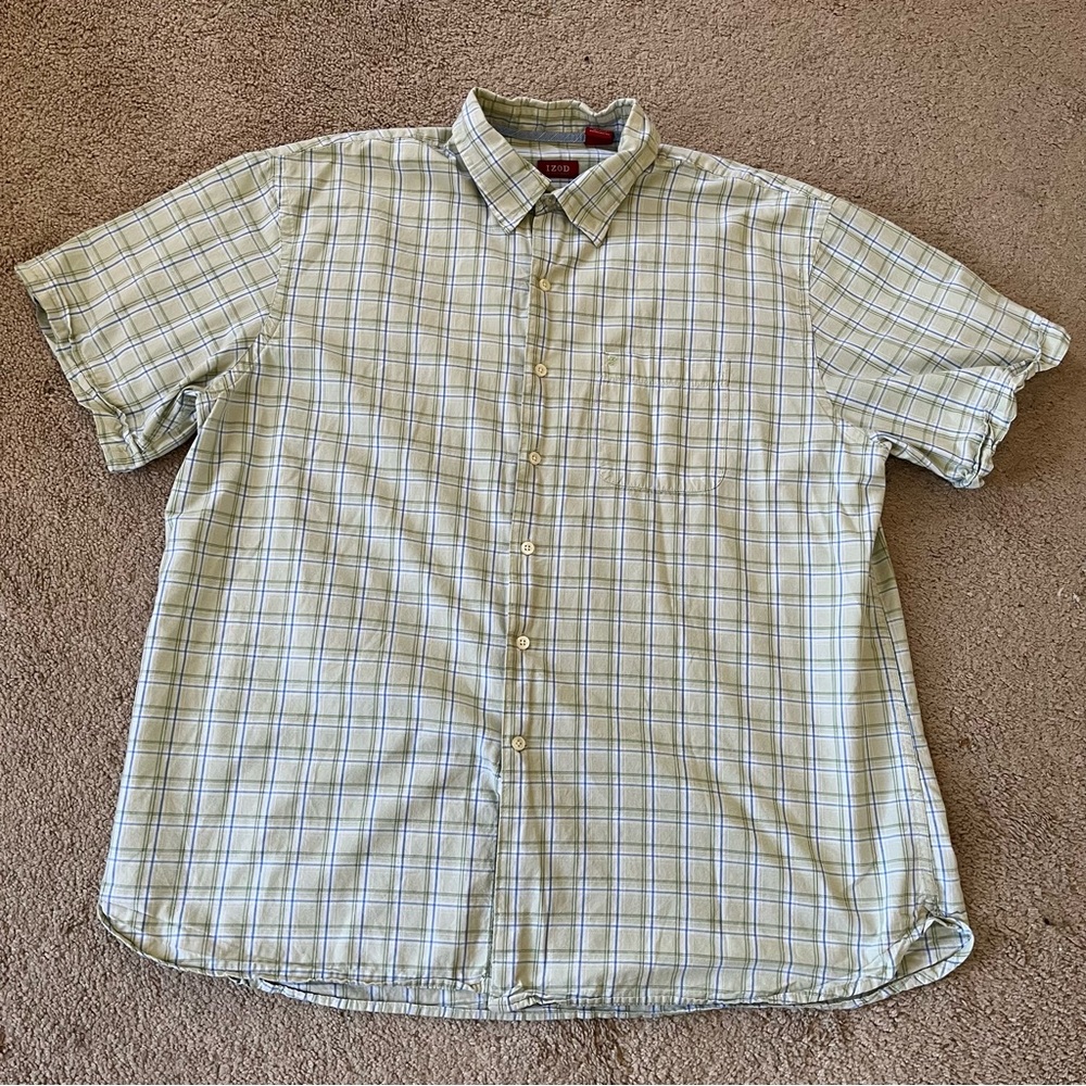 Izod Short Sleeve Button Down